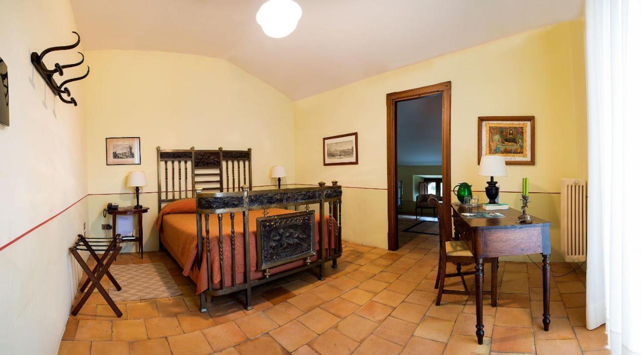 Torre Camigliati Dimora Storica Hotel Camigliatello Silano Buitenkant foto